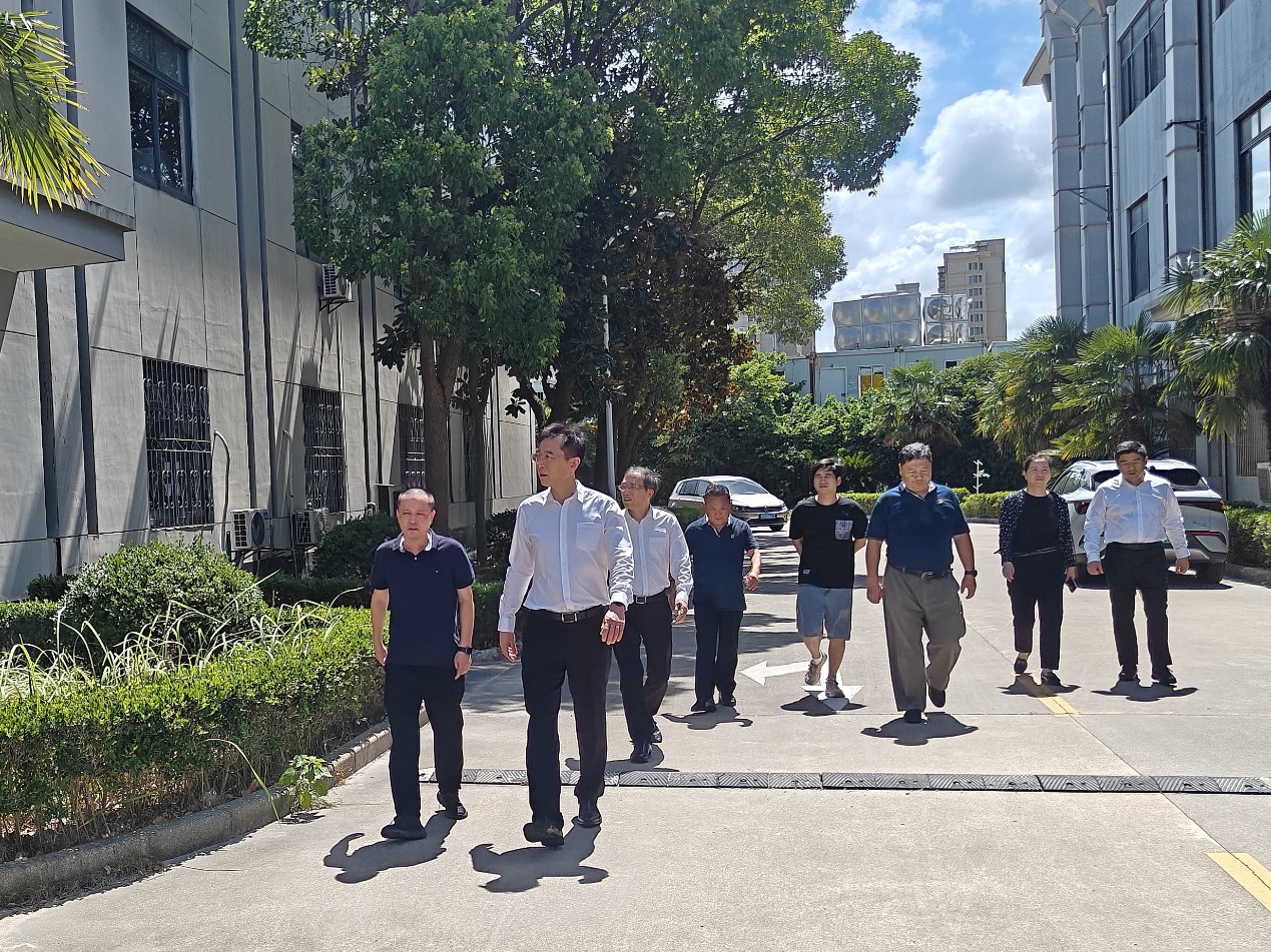 555de796db164812bb3fe020ee788c9c